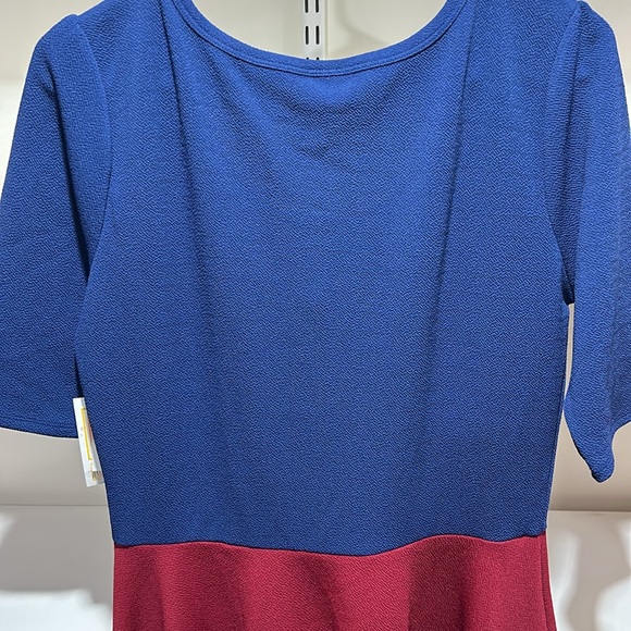 NWT Lularoe Nicole - Picture 4 of 5